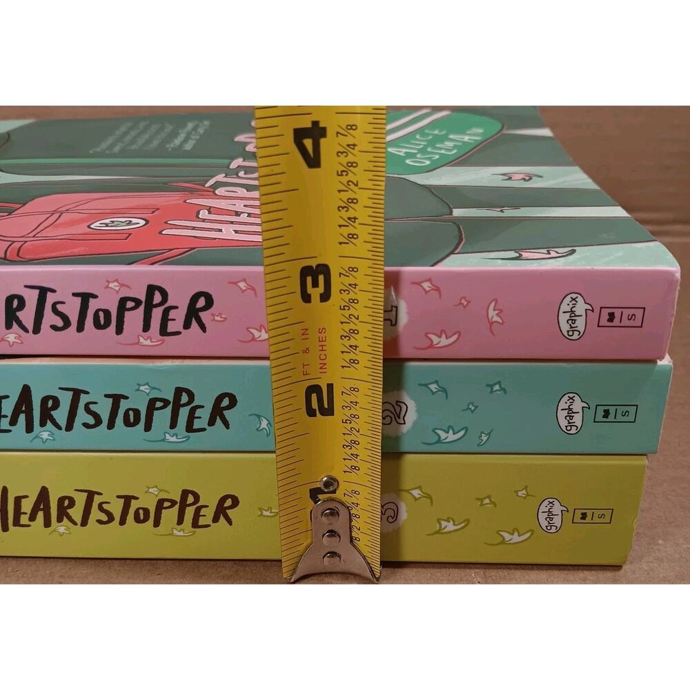 Heartstopper Series Volume 1-3 Books Set - Picture 10 of 10